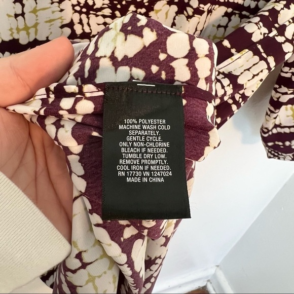 Mossimo Shift Dress Purple White Geometric - Picture 8 of 8